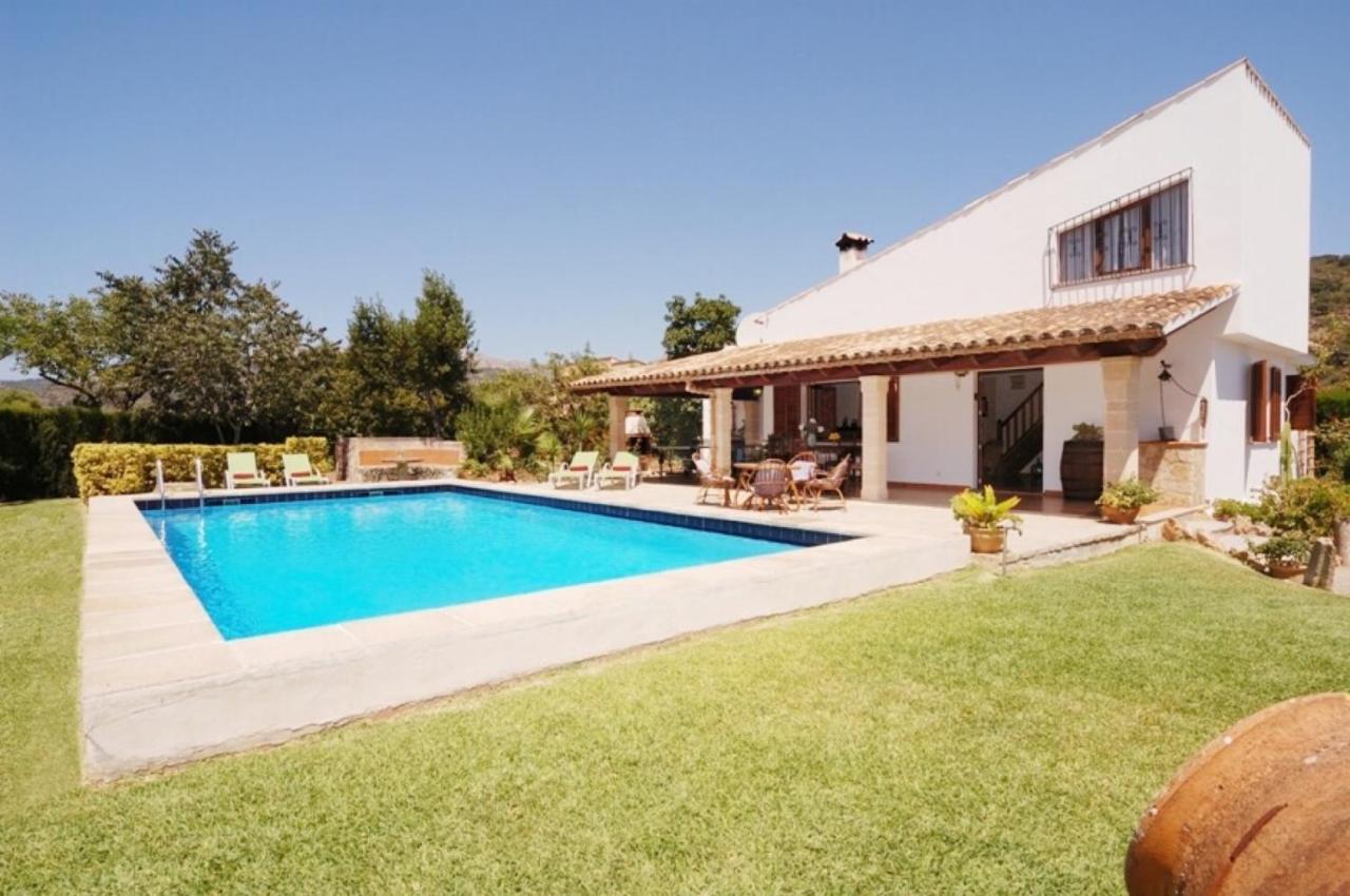 Luz Villa